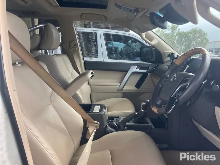 2022 Toyota Landcruiser Prado Used VIN JTEBR3FJ70K248617 – undercarriage 2022 Toyota Landcruiser Prado Used VIN JTEBR3FJ70K248617 – undercarriage