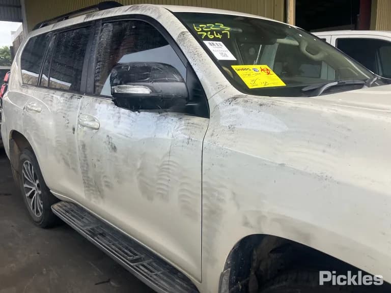 2022 Toyota Landcruiser Prado Used VIN JTEBR3FJ70K248617 – photo 14 2022 Toyota Landcruiser Prado Used VIN JTEBR3FJ70K248617 – photo 14