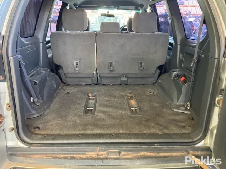 2003 Toyota Landcruiser Prado Used VIN JTEBU29J400003385 – rear exterior 2003 Toyota Landcruiser Prado Used VIN JTEBU29J400003385 – rear exterior