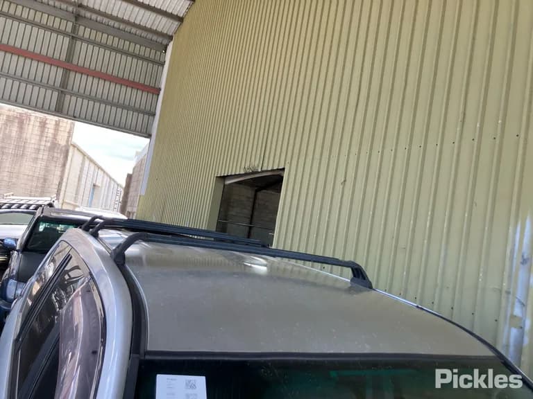 2003 Toyota Landcruiser Prado Used VIN JTEBU29J400003385 – dashboard 2003 Toyota Landcruiser Prado Used VIN JTEBU29J400003385 – dashboard