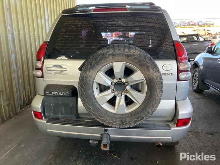 2003 Toyota Landcruiser Prado Used VIN JTEBU29J400003385 – photo 12 2003 Toyota Landcruiser Prado Used VIN JTEBU29J400003385 – photo 12