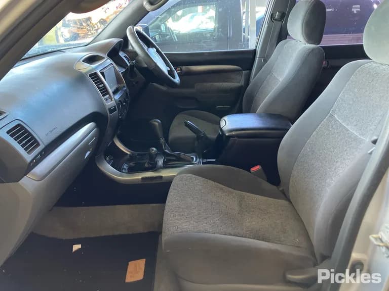 2003 Toyota Landcruiser Prado Used VIN JTEBU29J400003385 – photo 25 2003 Toyota Landcruiser Prado Used VIN JTEBU29J400003385 – photo 25