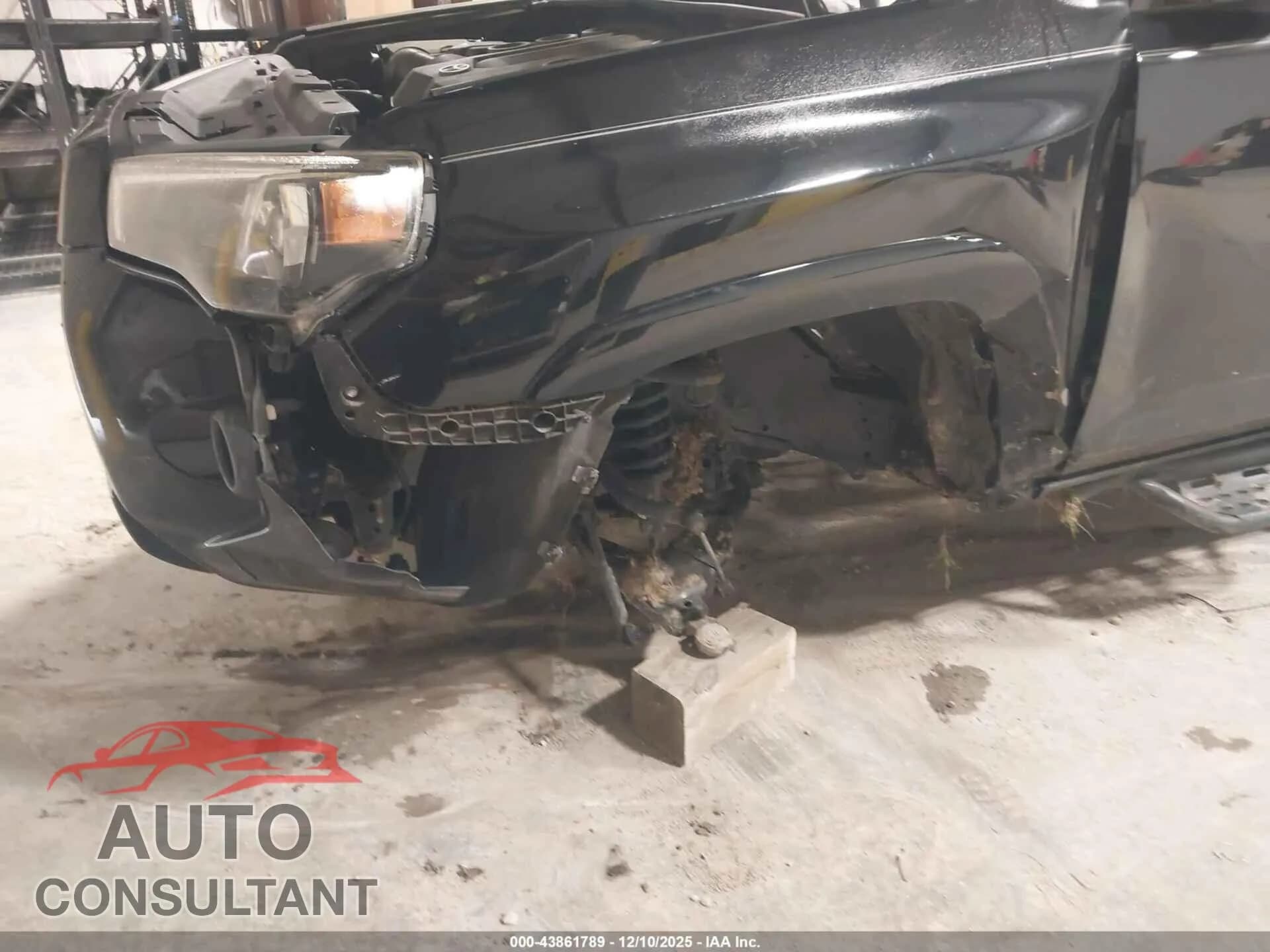 2016 TOYOTA 4RUNNER Damaged VIN JTEBU5JR2G5346535 – engine bay 2016 TOYOTA 4RUNNER Damaged VIN JTEBU5JR2G5346535 – engine bay