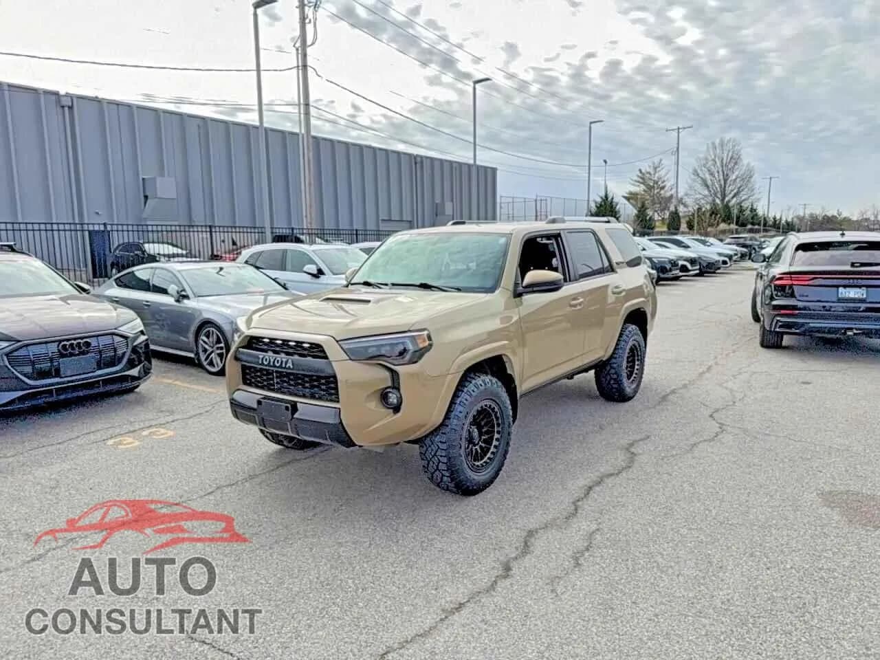 2016 TOYOTA 4RUNNER Used VIN JTEBU5JR2G5363383 – rear exterior 2016 TOYOTA 4RUNNER Used VIN JTEBU5JR2G5363383 – rear exterior