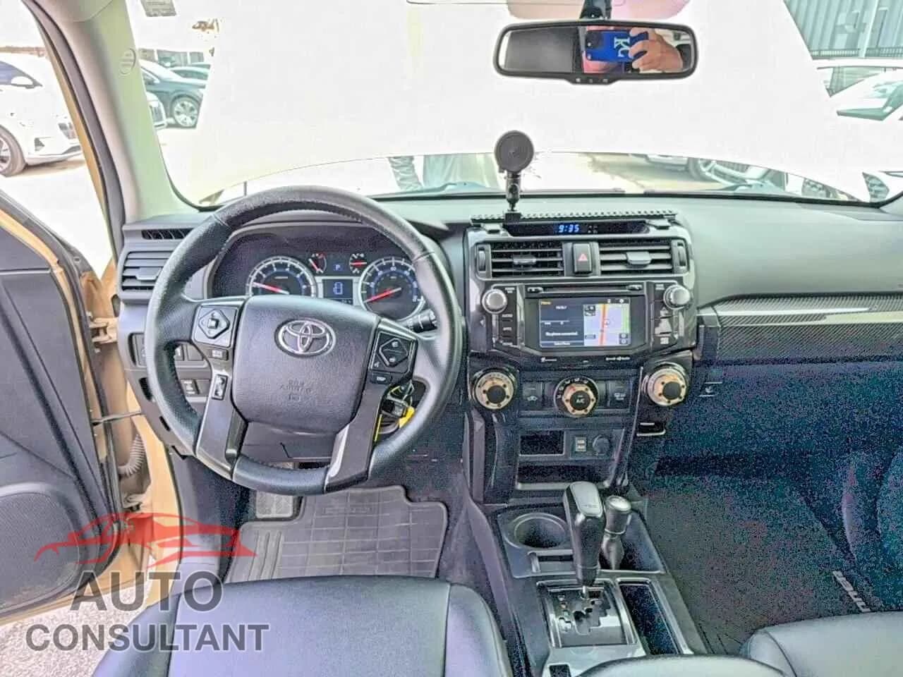 2016 TOYOTA 4RUNNER Used VIN JTEBU5JR2G5363383 – trunk area 2016 TOYOTA 4RUNNER Used VIN JTEBU5JR2G5363383 – trunk area