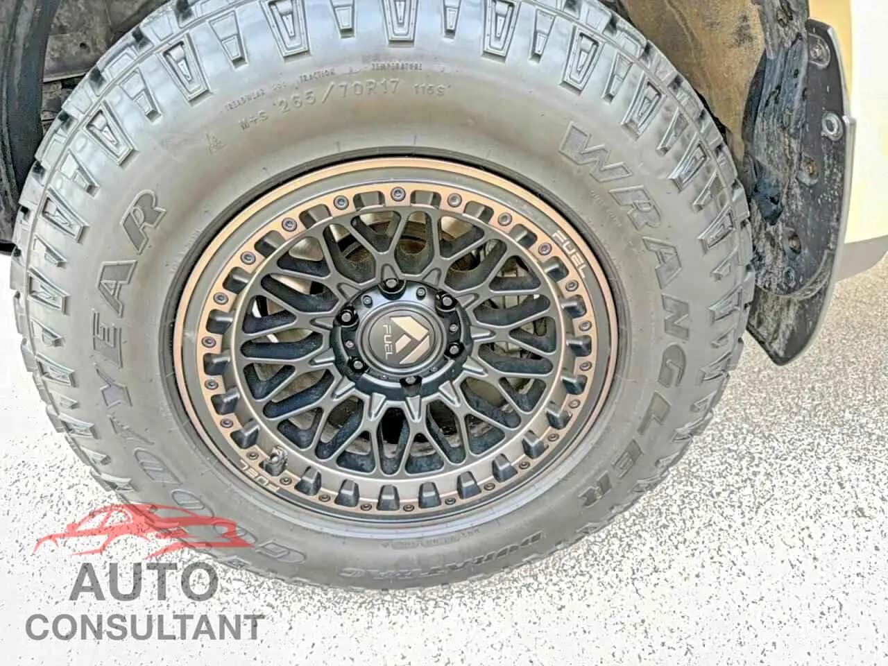 2016 TOYOTA 4RUNNER Used VIN JTEBU5JR2G5363383 – photo 11 2016 TOYOTA 4RUNNER Used VIN JTEBU5JR2G5363383 – photo 11