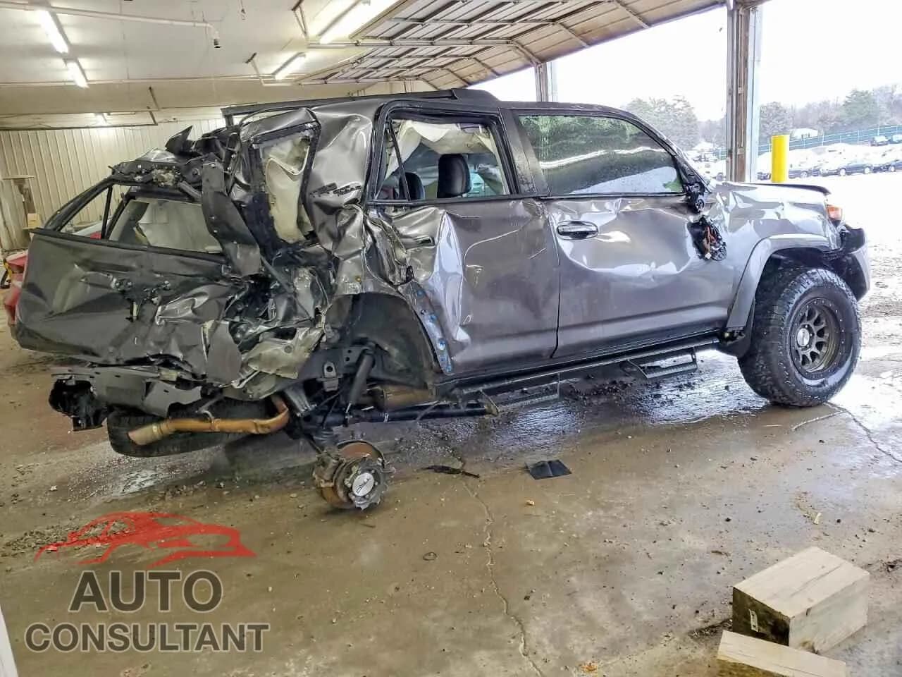 2018 TOYOTA 4RUNNER Damaged VIN JTEBU5JR8J5497404 – side profile 2018 TOYOTA 4RUNNER Damaged VIN JTEBU5JR8J5497404 – side profile