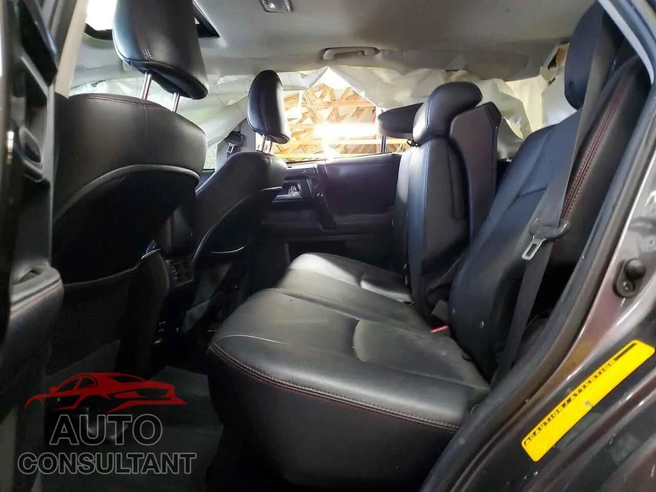 2018 TOYOTA 4RUNNER Damaged VIN JTEBU5JR8J5497404 – photo 11 2018 TOYOTA 4RUNNER Damaged VIN JTEBU5JR8J5497404 – photo 11