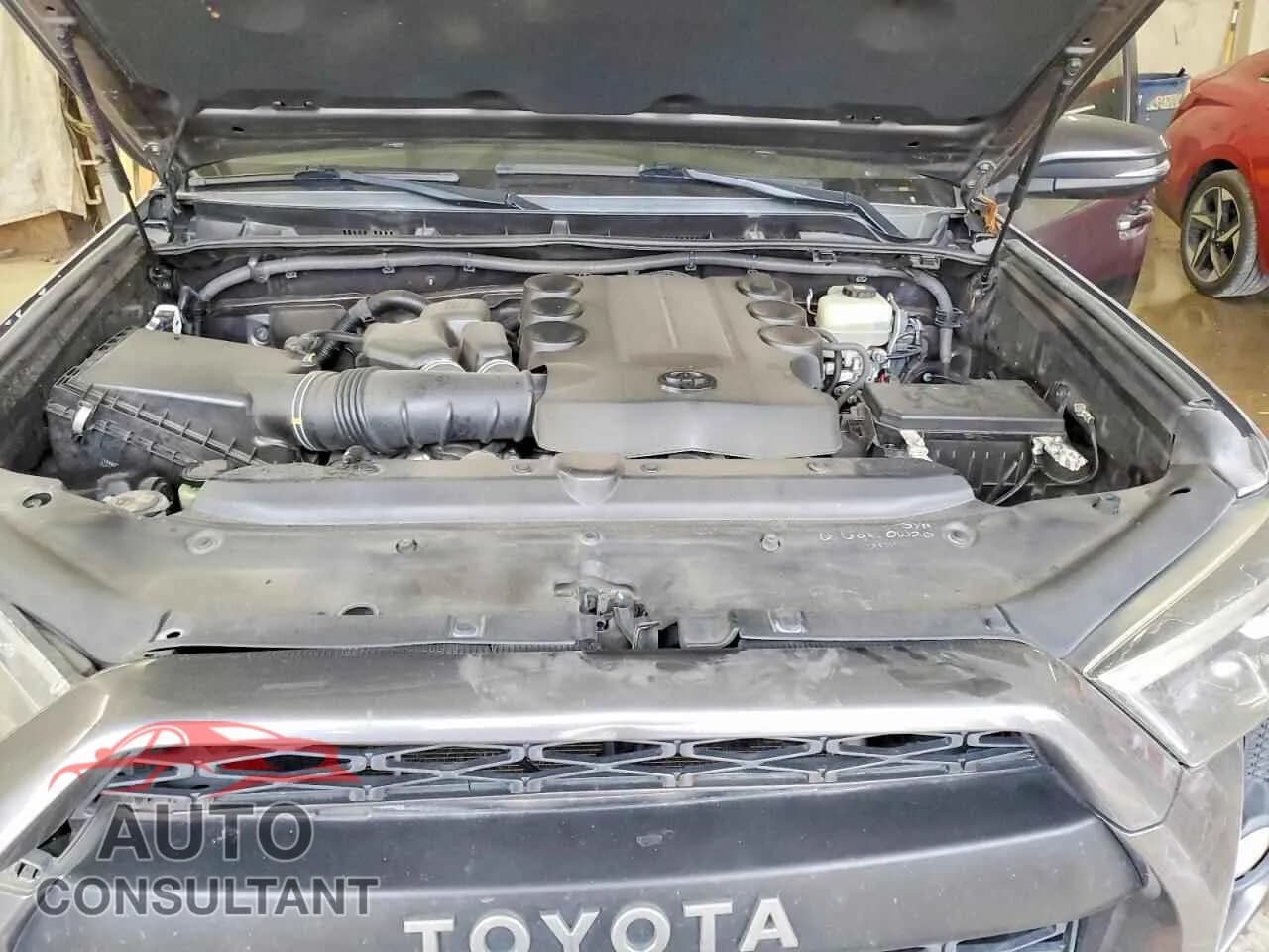 2018 TOYOTA 4RUNNER Damaged VIN JTEBU5JR8J5497404 – photo 12 2018 TOYOTA 4RUNNER Damaged VIN JTEBU5JR8J5497404 – photo 12