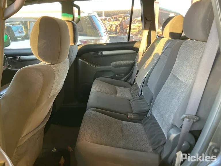 2006 Toyota Landcruiser Prado Used VIN JTEBY29J300049570 – dashboard 2006 Toyota Landcruiser Prado Used VIN JTEBY29J300049570 – dashboard