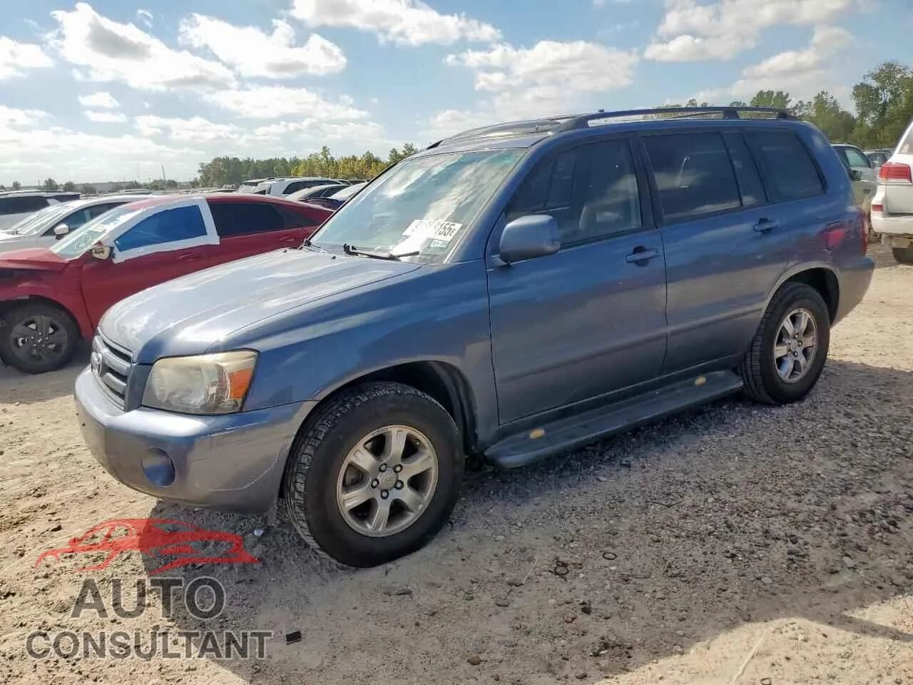 2004 TOYOTA HIGHLANDER Damaged VIN JTEDP21AX40013887 – front exterior 2004 TOYOTA HIGHLANDER Damaged VIN JTEDP21AX40013887 – front exterior