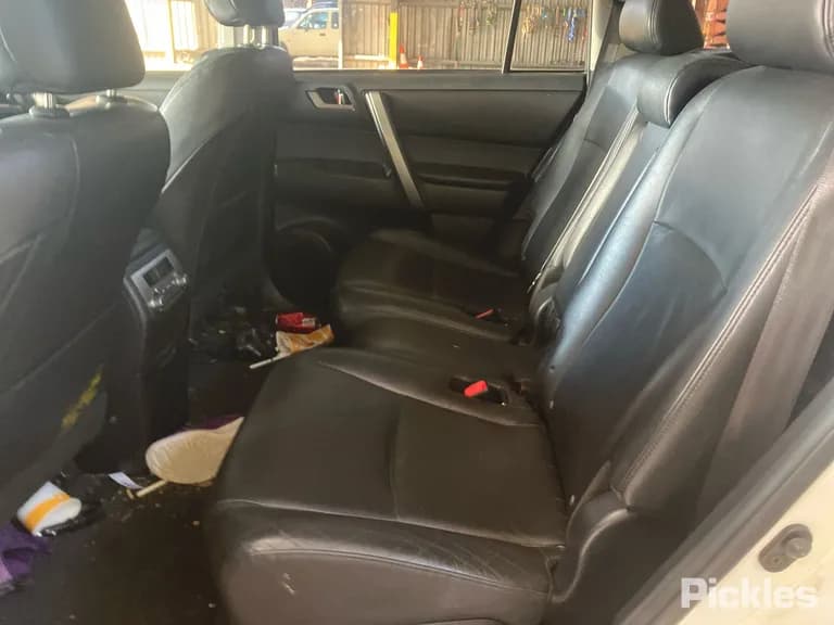 2010 Toyota Kluger Used VIN JTEDS41A302108641 – photo 14 2010 Toyota Kluger Used VIN JTEDS41A302108641 – photo 14