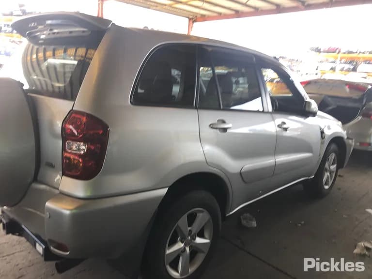 2005 Toyota RAV4 Used VIN JTEHD20V200072666 – photo 18 2005 Toyota RAV4 Used VIN JTEHD20V200072666 – photo 18