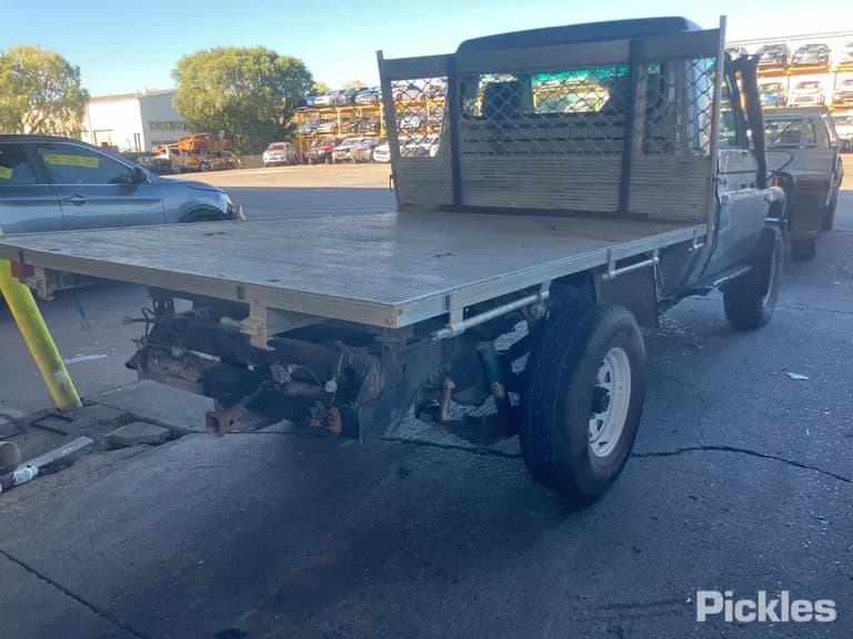2002 Toyota Landcruiser Used VIN JTELC71J300003040 – dashboard 2002 Toyota Landcruiser Used VIN JTELC71J300003040 – dashboard