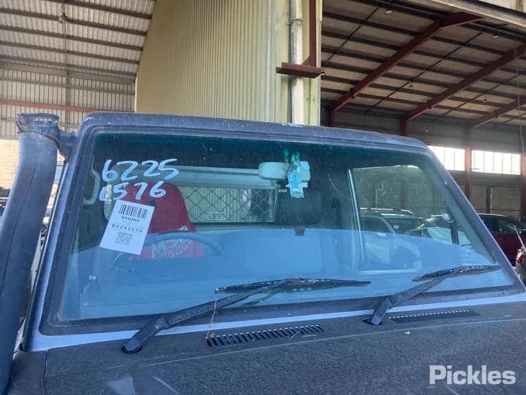 2002 Toyota Landcruiser Used VIN JTELC71J300003040 – photo 14 2002 Toyota Landcruiser Used VIN JTELC71J300003040 – photo 14