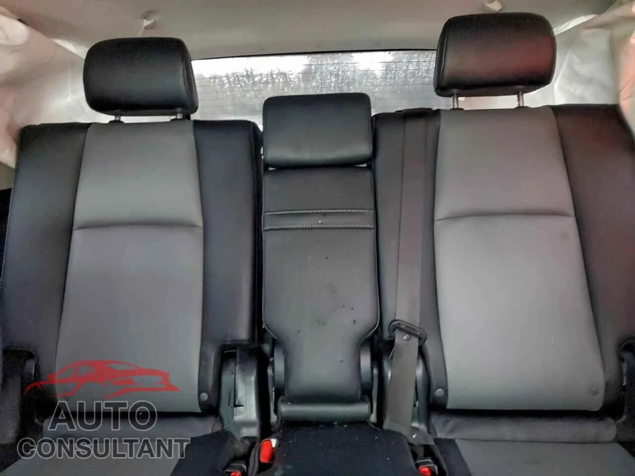 2021 TOYOTA 4RUNNER Damaged VIN JTENU5JRXM5912661 – odometer reading 2021 TOYOTA 4RUNNER Damaged VIN JTENU5JRXM5912661 – odometer reading