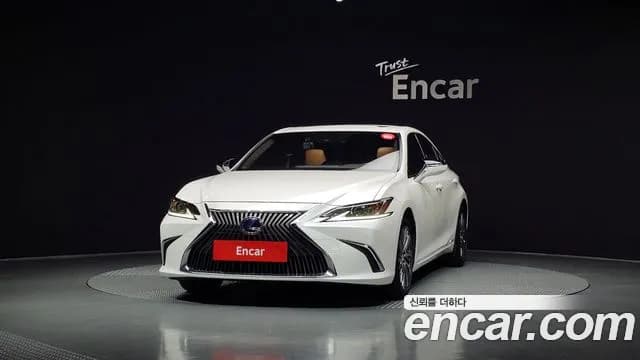 2019 Lexus ES300h 7th Gen Luxury Sold VIN JTHB21B10K2009110 – front exterior 2019 Lexus ES300h 7th Gen Luxury Sold VIN JTHB21B10K2009110 – front exterior