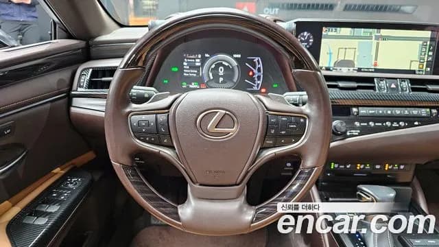 2019 Lexus ES300h 7th Gen Luxury Sold VIN JTHB21B10K2009110 – photo 16 2019 Lexus ES300h 7th Gen Luxury Sold VIN JTHB21B10K2009110 – photo 16