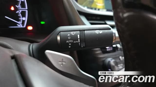 2019 Lexus ES300h 7th Gen Luxury Plus Sold VIN JTHB21B10K2015506 – dashboard 2019 Lexus ES300h 7th Gen Luxury Plus Sold VIN JTHB21B10K2015506 – dashboard