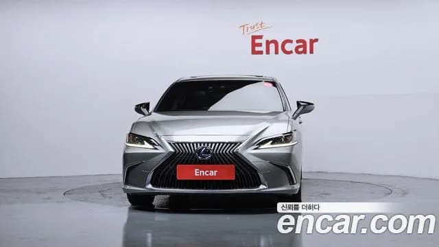 2019 Lexus ES300h 7th Gen Luxury Sold VIN JTHB21B10K2019653 – photo 12 2019 Lexus ES300h 7th Gen Luxury Sold VIN JTHB21B10K2019653 – photo 12