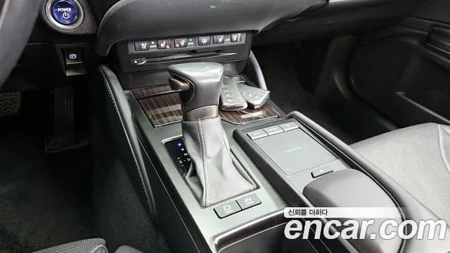 2019 Lexus ES300h 7th Gen Luxury Sold VIN JTHB21B10K2019653 – photo 20 2019 Lexus ES300h 7th Gen Luxury Sold VIN JTHB21B10K2019653 – photo 20