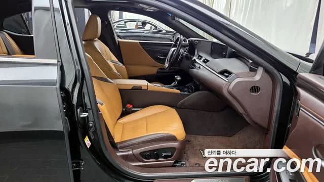 2019 Lexus ES300h 7th Gen Luxury Plus Sold VIN JTHB21B11K2009424 – dashboard 2019 Lexus ES300h 7th Gen Luxury Plus Sold VIN JTHB21B11K2009424 – dashboard