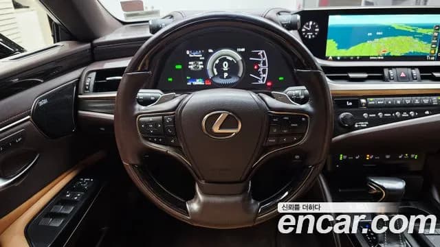 2019 Lexus ES300h 7th Gen Executive Sold VIN JTHB21B11K2050913 – photo 14 2019 Lexus ES300h 7th Gen Executive Sold VIN JTHB21B11K2050913 – photo 14