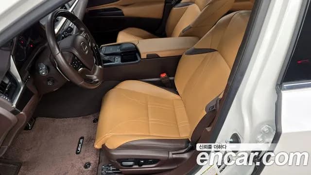 2020 Lexus ES300h 7th Gen Luxury Plus Sold VIN JTHB21B12L2109677 – photo 21 2020 Lexus ES300h 7th Gen Luxury Plus Sold VIN JTHB21B12L2109677 – photo 21