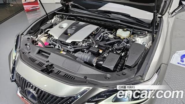 2019 Lexus ES300h 7th Gen Luxury Sold VIN JTHB21B13K2066871 – undercarriage 2019 Lexus ES300h 7th Gen Luxury Sold VIN JTHB21B13K2066871 – undercarriage