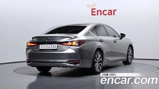 2019 Lexus ES300h 7th Gen Luxury Sold VIN JTHB21B13K2066871 – photo 16 2019 Lexus ES300h 7th Gen Luxury Sold VIN JTHB21B13K2066871 – photo 16