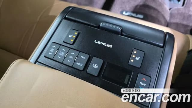 2019 Lexus ES300h 7th Gen Luxury Sold VIN JTHB21B16K2016370 – photo 17 2019 Lexus ES300h 7th Gen Luxury Sold VIN JTHB21B16K2016370 – photo 17