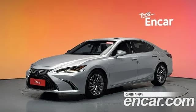 2019 Lexus ES300h 7th Gen Executive Sold VIN JTHB21B17K2055615 – photo 14 2019 Lexus ES300h 7th Gen Executive Sold VIN JTHB21B17K2055615 – photo 14