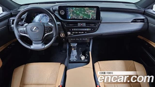 2023 Lexus ES300h 7th Gen Luxury Plus Sold VIN JTHBA1C13P2018733 – exterior detail 2023 Lexus ES300h 7th Gen Luxury Plus Sold VIN JTHBA1C13P2018733 – exterior detail