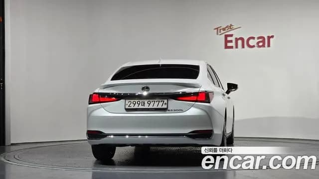2023 Lexus ES300h 7th Gen Luxury Plus Sold VIN JTHBA1C17P2015799 – photo 17 2023 Lexus ES300h 7th Gen Luxury Plus Sold VIN JTHBA1C17P2015799 – photo 17
