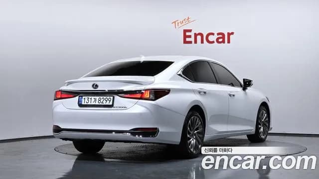2025 Lexus ES300h 7th Gen Executive Sold VIN JTHBA1C17S2026410 – photo 15 2025 Lexus ES300h 7th Gen Executive Sold VIN JTHBA1C17S2026410 – photo 15