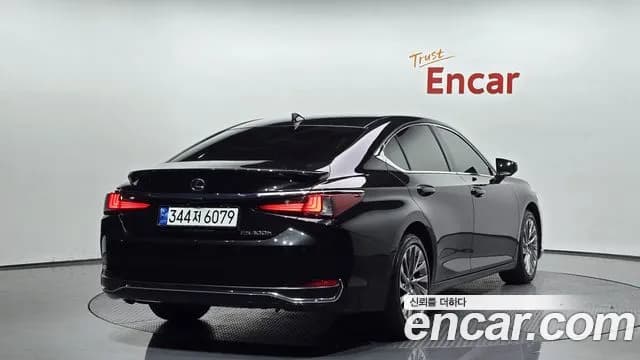2023 Lexus ES300h 7th Gen Executive Sold VIN JTHBA1C19P2017800 – interior seats 2023 Lexus ES300h 7th Gen Executive Sold VIN JTHBA1C19P2017800 – interior seats