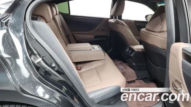2022 Lexus ES300h 7th Gen Luxury Plus Sold VIN JTHBA1C1XN2009749 – dashboard 2022 Lexus ES300h 7th Gen Luxury Plus Sold VIN JTHBA1C1XN2009749 – dashboard