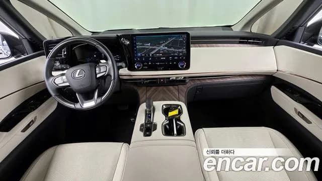 2025 Lexus LM 2nd Gen 500h Executive Sold VIN JTHBAAAD1S5004737 – exterior detail 2025 Lexus LM 2nd Gen 500h Executive Sold VIN JTHBAAAD1S5004737 – exterior detail