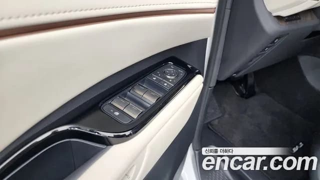 2025 Lexus LM 2nd Gen 500h Executive Sold VIN JTHBAAAD5S5006765 – undercarriage 2025 Lexus LM 2nd Gen 500h Executive Sold VIN JTHBAAAD5S5006765 – undercarriage