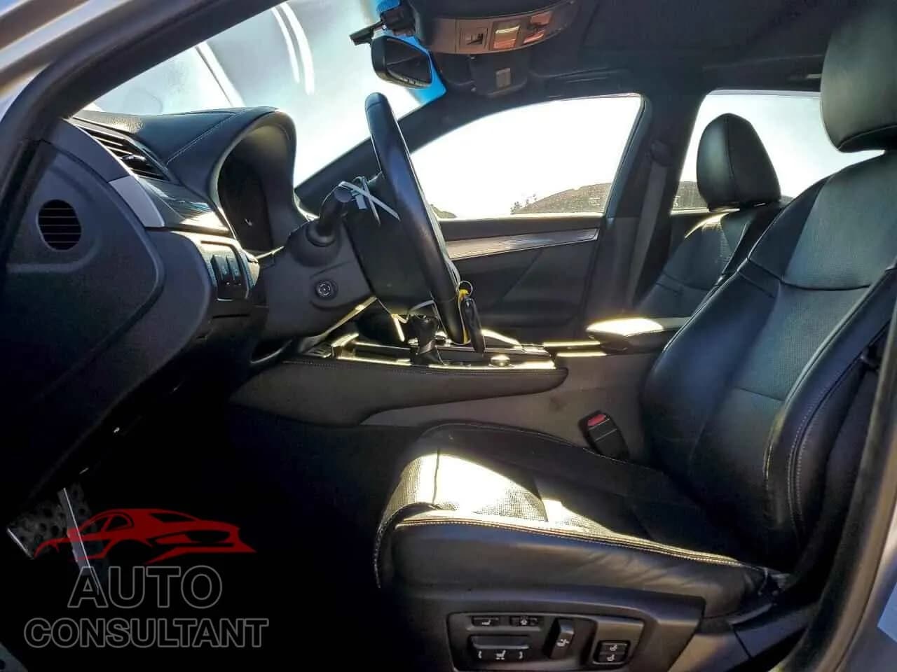 2014 LEXUS GS350 Damaged VIN JTHBE1BL2E5044260 – exterior detail 2014 LEXUS GS350 Damaged VIN JTHBE1BL2E5044260 – exterior detail