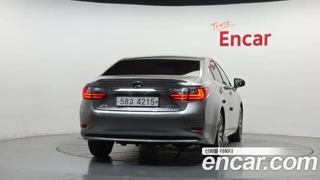 2017 Lexus New ES300h Supreme Sold VIN JTHBW1GG3H2157116 – engine bay 2017 Lexus New ES300h Supreme Sold VIN JTHBW1GG3H2157116 – engine bay