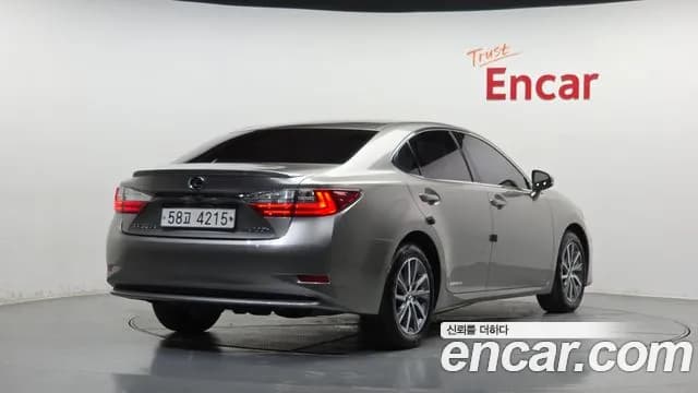 2017 Lexus New ES300h Supreme Sold VIN JTHBW1GG3H2157116 – photo 13 2017 Lexus New ES300h Supreme Sold VIN JTHBW1GG3H2157116 – photo 13