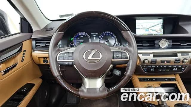 2017 Lexus New ES350 Supreme Sold VIN JTHBW1GG5H2157232 – rear exterior 2017 Lexus New ES350 Supreme Sold VIN JTHBW1GG5H2157232 – rear exterior