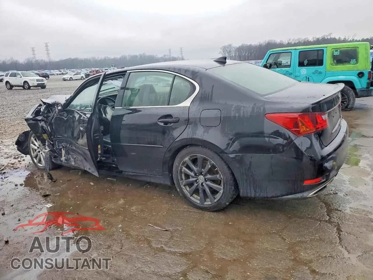 2015 LEXUS GS350 Damaged VIN JTHCE1BL1FA001042 – rear exterior 2015 LEXUS GS350 Damaged VIN JTHCE1BL1FA001042 – rear exterior