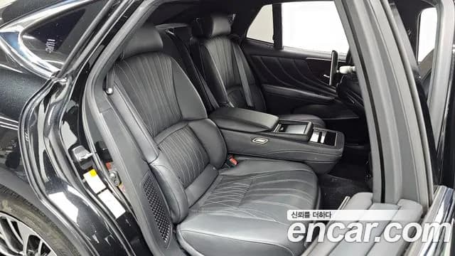 2018 Lexus LS500h 5th Gen 3.5 Platinum AWD Sold VIN JTHCYLFF2J5001009 – photo 13 2018 Lexus LS500h 5th Gen 3.5 Platinum AWD Sold VIN JTHCYLFF2J5001009 – photo 13