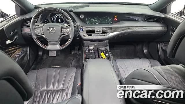 2018 Lexus LS500h 5th Gen 3.5 Platinum AWD Sold VIN JTHCYLFF2J5001009 – photo 19 2018 Lexus LS500h 5th Gen 3.5 Platinum AWD Sold VIN JTHCYLFF2J5001009 – photo 19