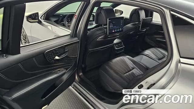 2022 Lexus LS500h 5th Gen 3.5 Platinum AWD Sold VIN JTHEYLGF4N5002160 – photo 17 2022 Lexus LS500h 5th Gen 3.5 Platinum AWD Sold VIN JTHEYLGF4N5002160 – photo 17