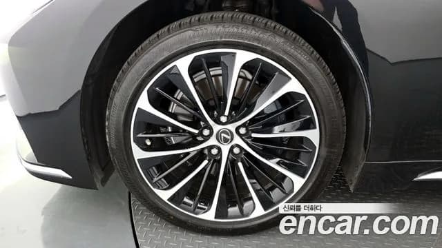 2022 Lexus LS500h 5th Gen 3.5 Luxury AWD Sold VIN JTHGYLGF8N5002218 – odometer reading 2022 Lexus LS500h 5th Gen 3.5 Luxury AWD Sold VIN JTHGYLGF8N5002218 – odometer reading
