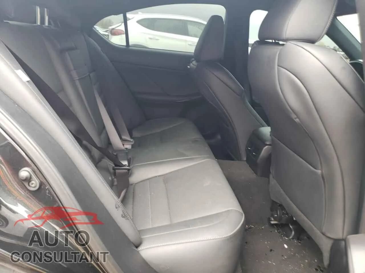 2021 LEXUS IS 350 F S Damaged VIN JTHGZ1E23M5020402 – odometer reading 2021 LEXUS IS 350 F S Damaged VIN JTHGZ1E23M5020402 – odometer reading