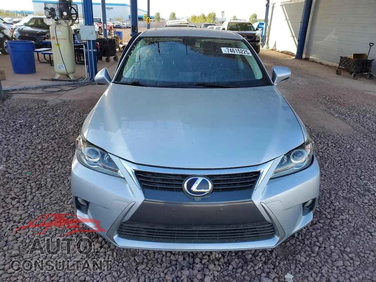 2014 LEXUS CT 200 Damaged VIN JTHKD5BH3E2193123 – interior seats 2014 LEXUS CT 200 Damaged VIN JTHKD5BH3E2193123 – interior seats